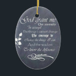 Serenity Prayer Chalkboard-gåvor - trendigets vint Julgransprydnad Keramik<br><div class="desc">Den underbara Serenity Prayer lyder: Gud skall ge mig ärligheten att acceptera det sak som jag inte kan ändra, modet att förändra det sak jag kan och klokheten att veta skillnaden. Det är skrivet i stil typsnitt och texten på ett äkta skrivbord. Det här är en underbar keepé, gåva eller...</div>