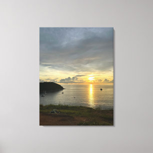 Serenskönhet vid en solnedgång över havet canvastryck