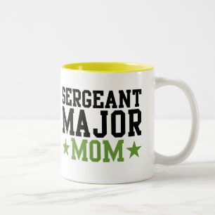 Sergeant Ha som huvudämne Mamma Två-Tonad Mugg