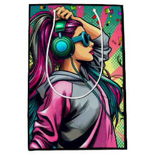Serieflicka i hörlurar födelsedag i Pop Art-stil