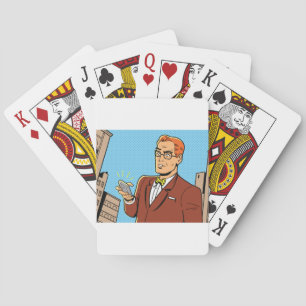 Seriemannens stil tittar på mobiltelefon casinokort
