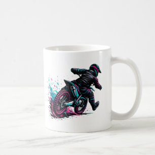 Seriestilad motocrossförare ler splash kaffemugg