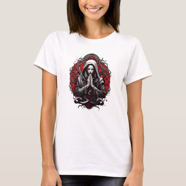 Serpent Priestess of the Shadow Grove T Shirt (Framsida)