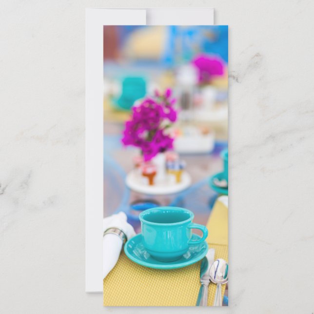 Served bord på restaurangen (Framsida)