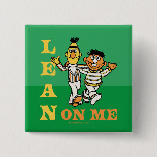 Sesame Street   Bert & Ernie Lean på mig Knapp