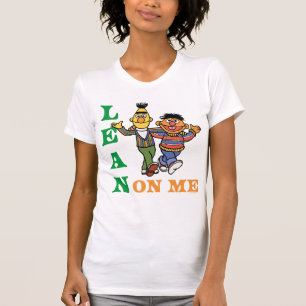Sesame Street Bert & Ernie Lean på mig T Shirt