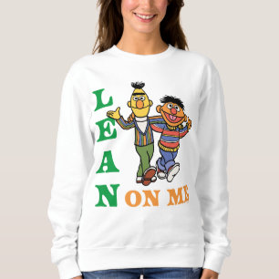 Sesame Street   Bert & Ernie Lean på mig T Shirt