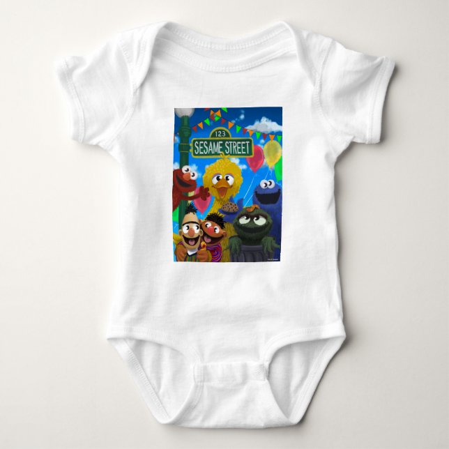 Sesame Street Characters | Party Scene T Shirt (Framsida)