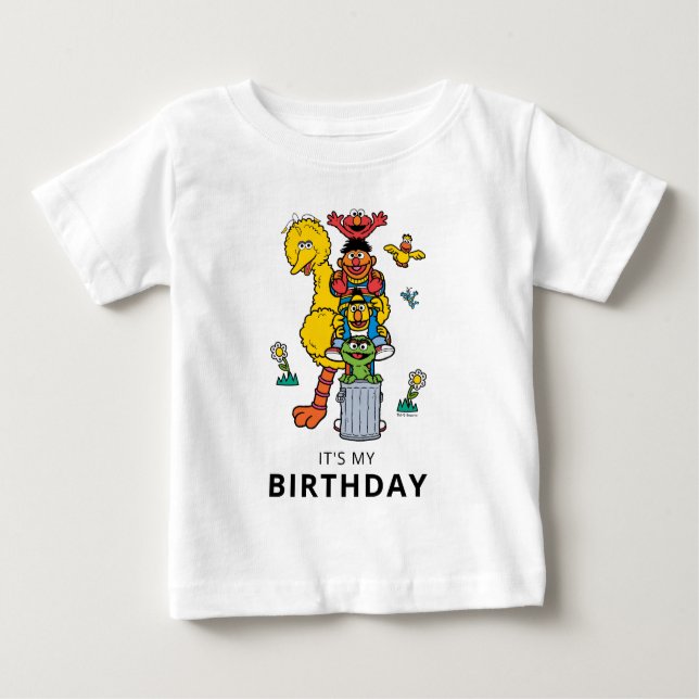 Sesame Street Characters & Street Sign Birthday Ba T Shirt (Framsida)