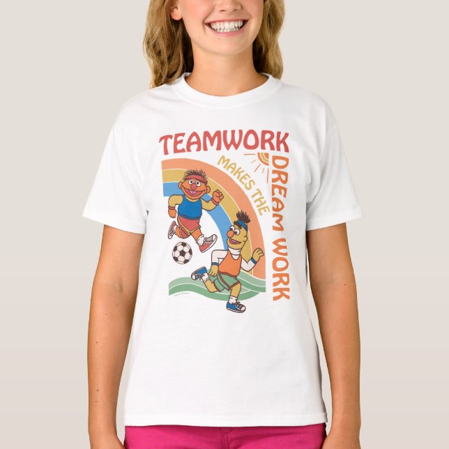 Sesame Street | Ernie & Bert Teamwork T Shirt (Framsida)