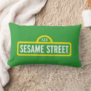 Sesame Street   FULLT FÄRG LOGOTYP Lumbarkudde