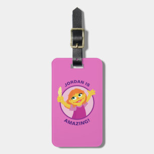Sesame Street   Julia Holding Feather Bagagebricka