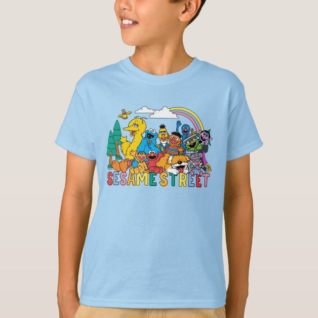 Sesame Street | Rainbow Wave T Shirt (Framsida)