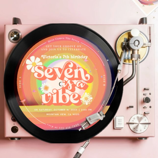 Seve är en Vibe Groovy Retro Vinyl Rainbow-Daisy Inbjudningar (Skapare uppladdad)