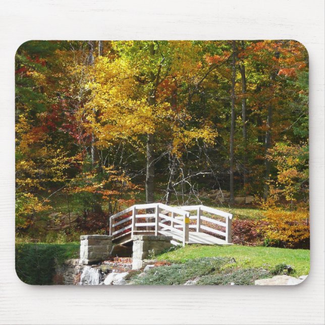 Seven Springs Fall Bridge I Höstlandskap Musmatta (Framsidan)