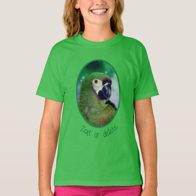 Severe Macaw Parrot Close Up Personalized T Shirt (Framsida)