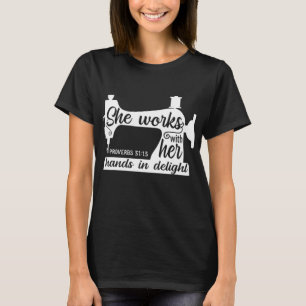 Sewing Maskin Quilting Crocheting Faith Jesus Gud T Shirt