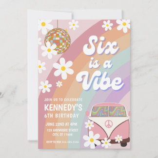 Sex är en vibe 6e födelsedag, groovy flicka inbjudningar