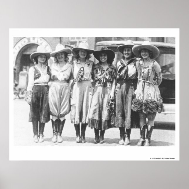 Sex cowtjejer på Cheyenne Frontier Days. Poster (Framsidan)