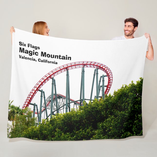 Sex Flaggor Magic Mountain Fleecefilt (På plats)