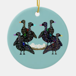 Sex gäss A som lägger prydnaden Julgransprydnad Keramik