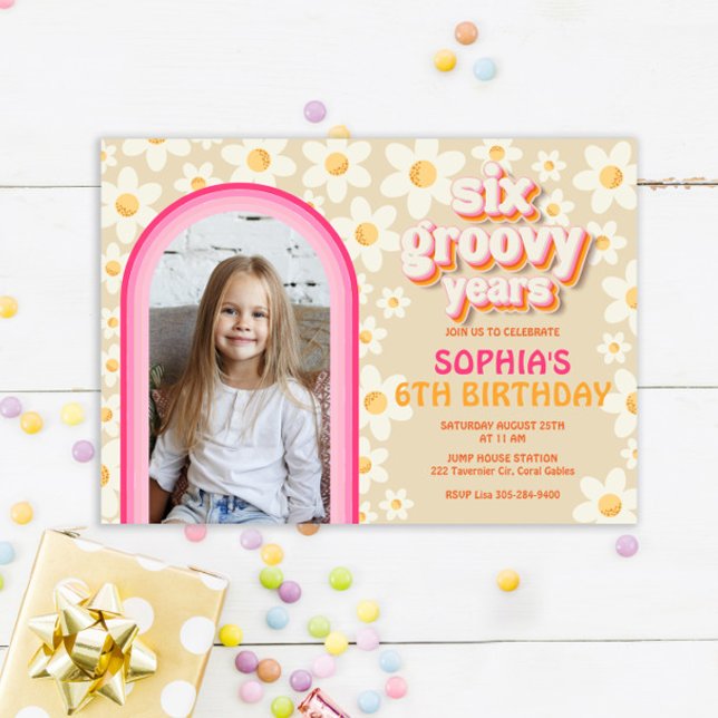 Sex Groovy Retro Daisy Foto Birthday-inbjudan - Anteckningskort (Skapare uppladdad)