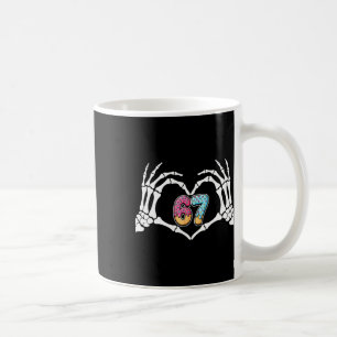 Sex Sju Glass Dropp 67 Meme Skelett Händer Si Kaffemugg