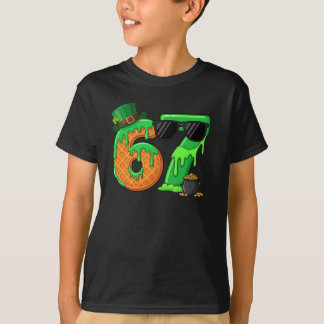 sex sju meme Saint Patrick dag 2026 T Shirt