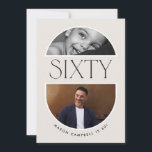 sextiotard bågfoto 60:e moderna enkla födelsedagsf inbjudningar<br><div class="desc">sextio bågsmultiofett 60:e moderna enkla födelsedagsfest inbjudan. Modern elegant beige typography design.</div>