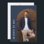 sextiotard bågfoto 60:e moderna enkla födelsedagsf inbjudningar<br><div class="desc">sextio bågfoto 60:e moderna enkla födelsedagsfest inbjudan. Modern elegant - marin blå typografi.</div>