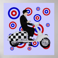 Sexton checkar modets scooter-huvud
