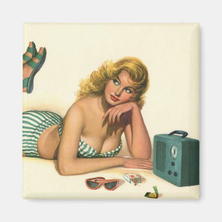 Sexy Vintage Pin Up Girl Magnet