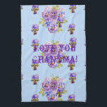 Shabby chic Blue Kärlek Du Grandma Tea Towel Kökshandduk<br><div class="desc">Shabby chic Blue Pansy Blommigt Dot Kärlek Du Grandma Tea Towel. Jag målade med en vacker vattenfärgsmålning från blommorna i min egen trädgård. Den här kökshandduken är en must för vilken trädgård eller blomma som helst älskare!</div>