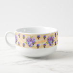 Shabby chic Pansy Blommigt Gult Rand Checks Soppmugg<br><div class="desc">Shabby chic Pansy Blommigt Gult Rand Kopp för Soppa. Jag målade med vackra,  ursprungliga vattenfärger från blommorna i min egen trädgård. Den här kökshandduken är en must för vilken trädgård eller blomma som helst älskare!</div>