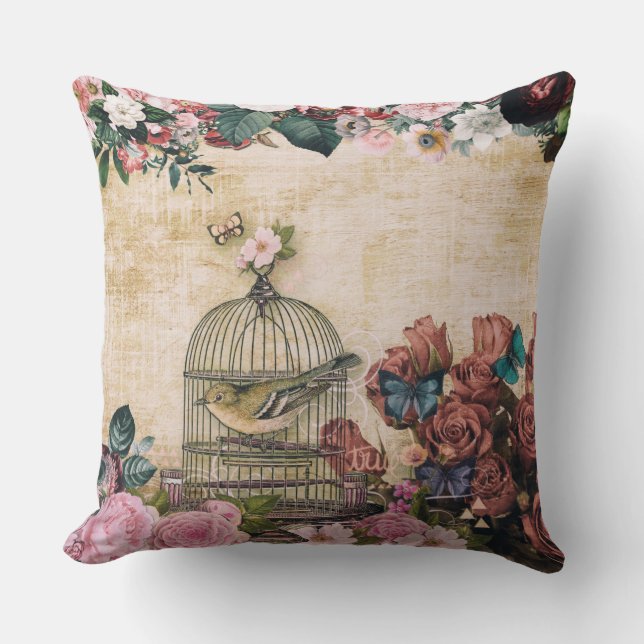 Shabby chic,vintage kollage,fåglar,fjärilar,fläns kudde (Framsida)