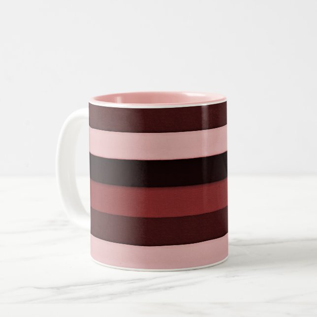 Shades of Pink and Burgundy Striped Två-Tonad Mugg (Framsida vänster)