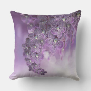 Shades of Violet Lila Orchids Kudde