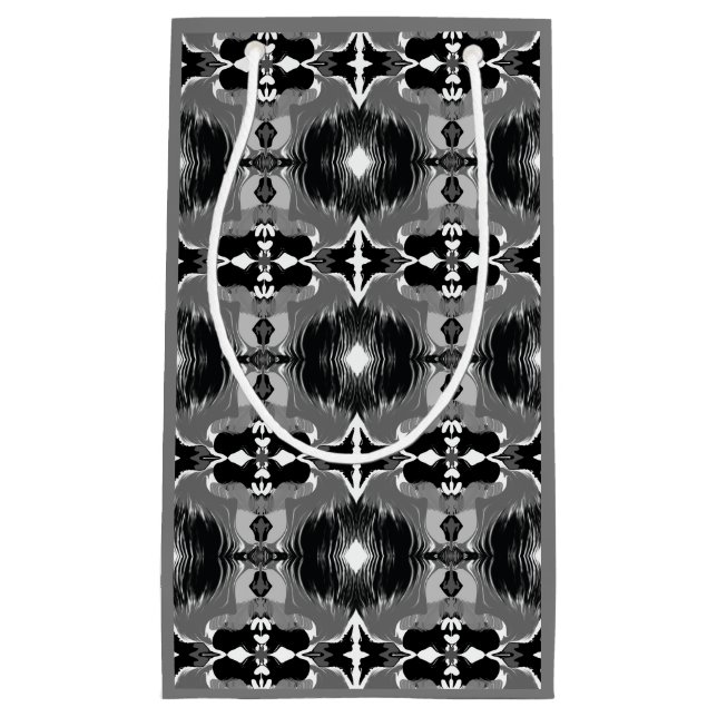 Shadow Mirror Pattern  (Framsidan)