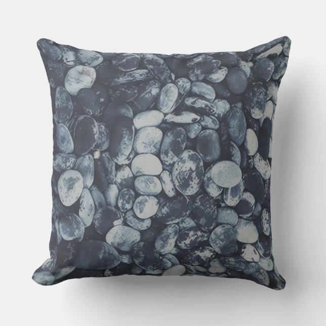 Shadow Pebble Dreams Throw Pillow Kudde (Framsida)