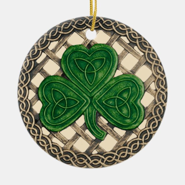 Shamrock and Celtic Knots Ornament Beige (Framsidan)