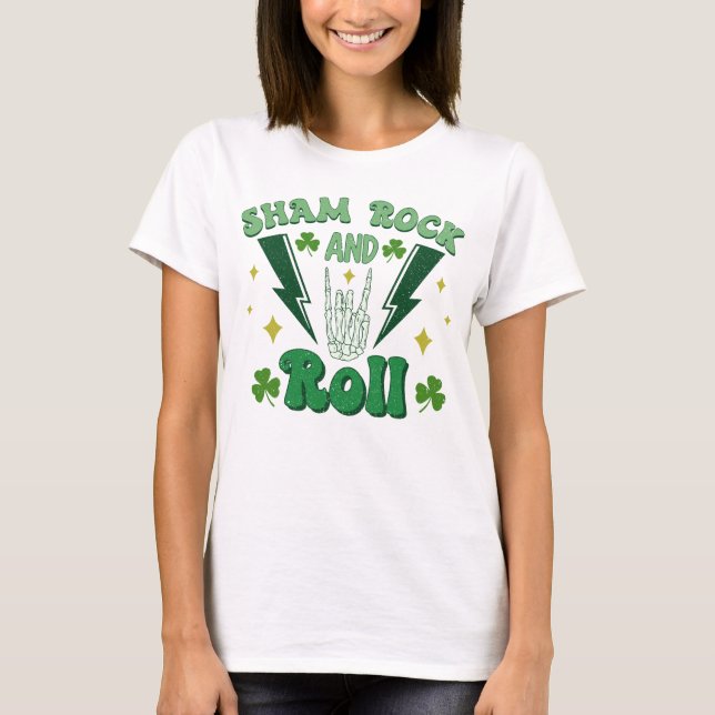 Shamrock and Roll St patrick's day T Shirt (Framsida)