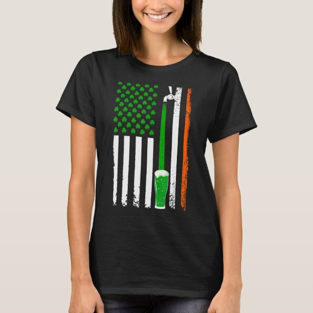 Shamrock Beer American Flag St. Patrick's Day Drin T Shirt (Framsida)
