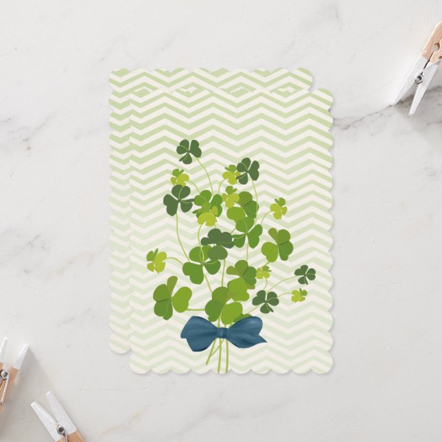 Shamrock bouquet, st patrick's day kort (Fram/Back In Situ)