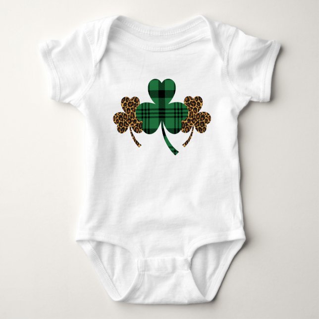 Shamrock Grönt Buffalo Play Mönster Leopard Skriv  T Shirt (Framsida)