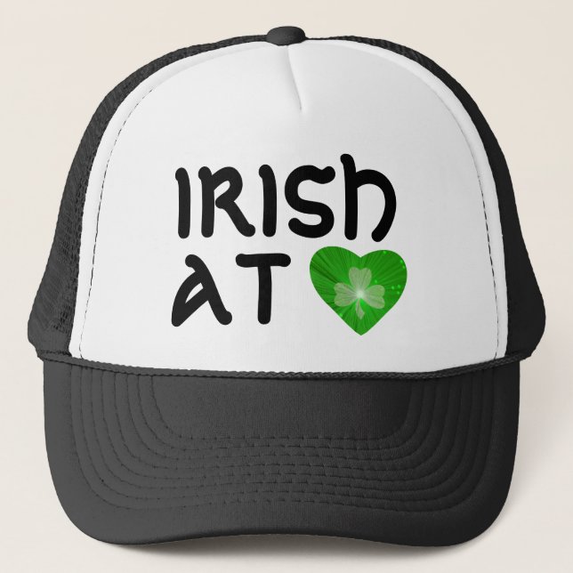 Shamrock Heart 'Irish at Heart' truckerkeps black (Framsida)