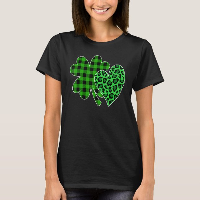 Shamrock Heart Leopard Buffalo St Patricks Day Men T Shirt (Framsida)