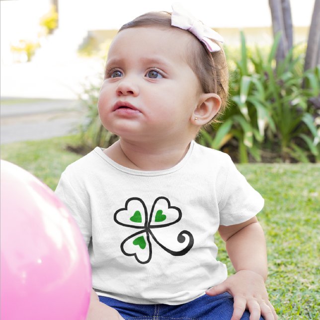 Shamrock Hearts | Sankt Patrick Day Shirts Tee (Skapare uppladdad)