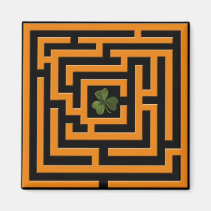 Shamrock i orange labyrintutmaning magnet