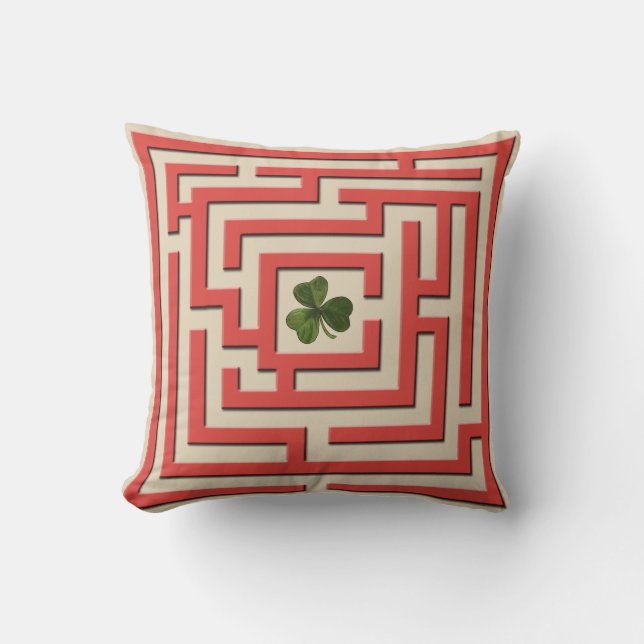Shamrock i röd labyrintutmaning 2 i 1 kudde (Framsida)