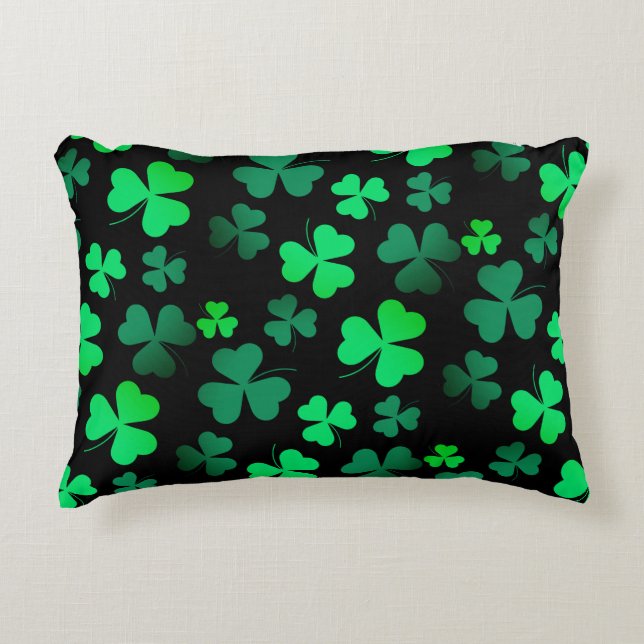 Shamrock Klöver Ireland Irish Modern Grönt & Black Prydnadskudde (Framsidan)